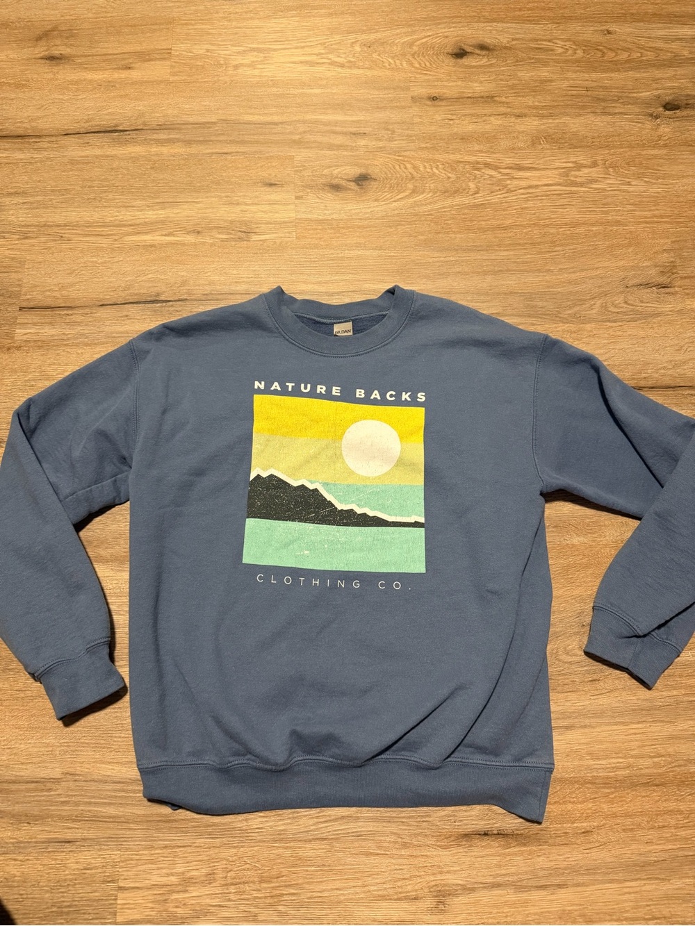 Nature Backs Blue Graphic Crewneck Sweatshirt